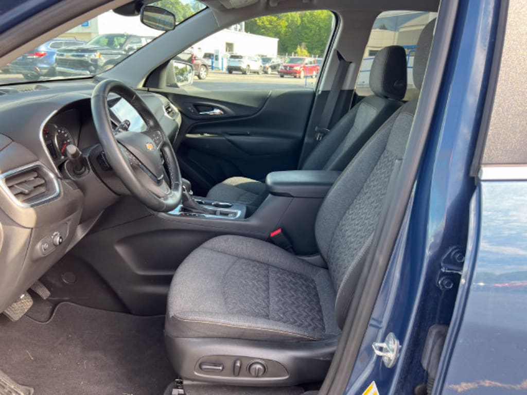 Used 2024 Chevrolet Equinox LT SUV