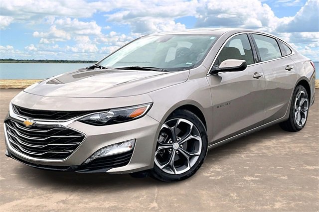 2023 Chevrolet Malibu 1LT photo 3