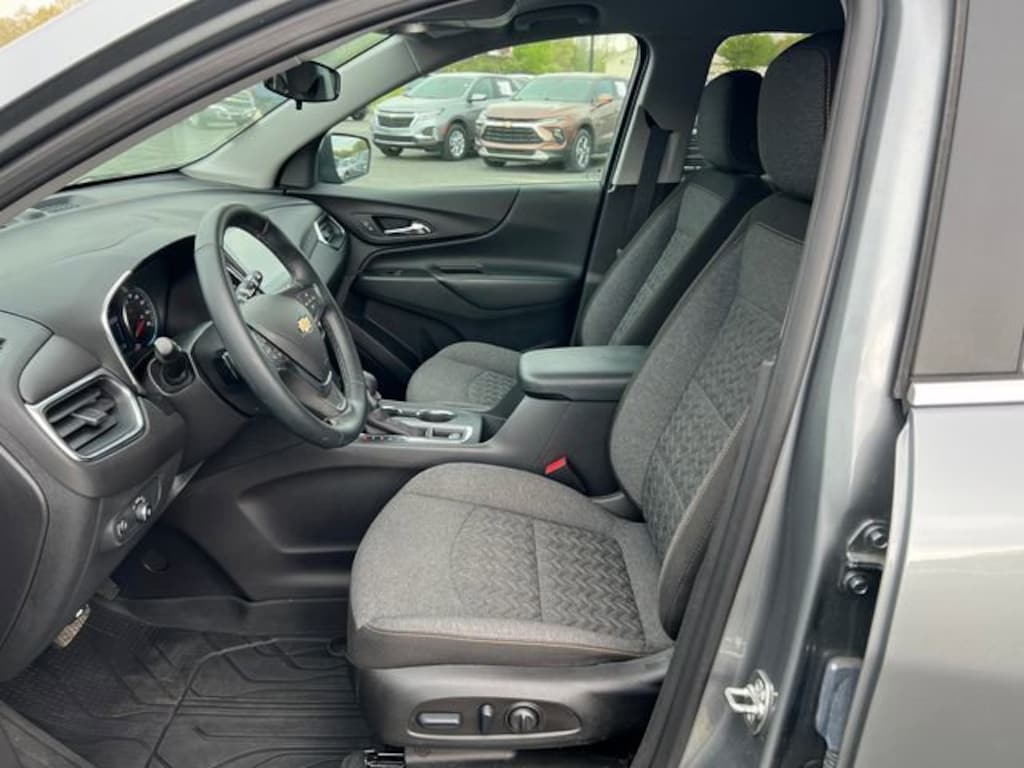 Used 2024 Chevrolet Equinox LT SUV