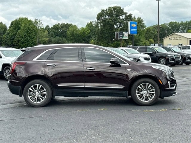 Used 2021 Cadillac XT5 Premium Luxury with VIN 1GYKNDRS1MZ111836 for sale in Rockford, MI