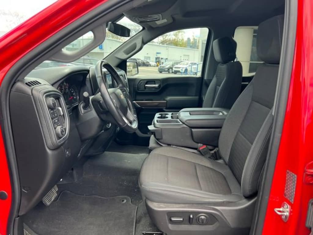 Used 2019 Chevrolet Silverado 1500 LT Truck