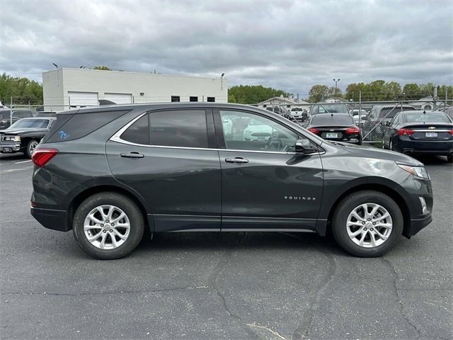 Used 2020 Chevrolet Equinox LT with VIN 3GNAXKEV2LS500701 for sale in Rockford, MI