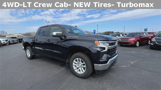 Used 2022 Chevrolet Silverado 1500 LT with VIN 1GCPDKEK3NZ588178 for sale in Rockford, MI
