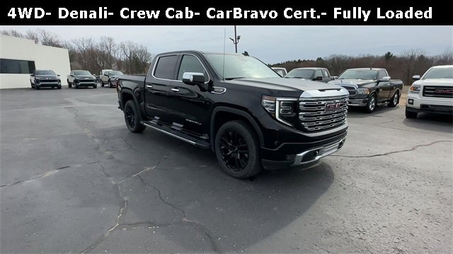 Used 2023 GMC Sierra 1500 Denali Denali with VIN 1GTUUGED9PZ188243 for sale in Rockford, MI