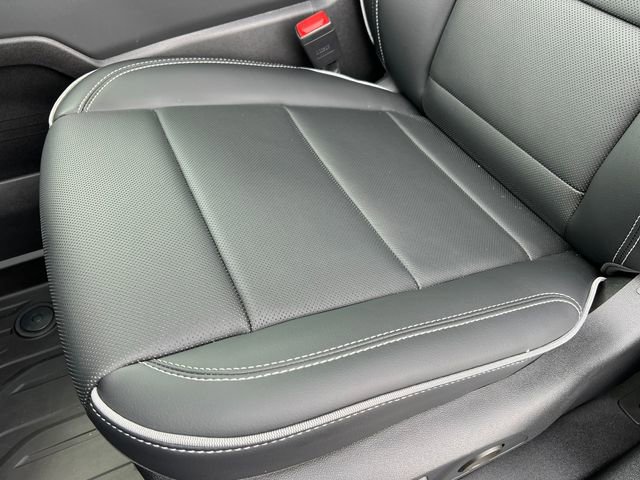 2026 Chevrolet Silverado EV LT - Photo 21