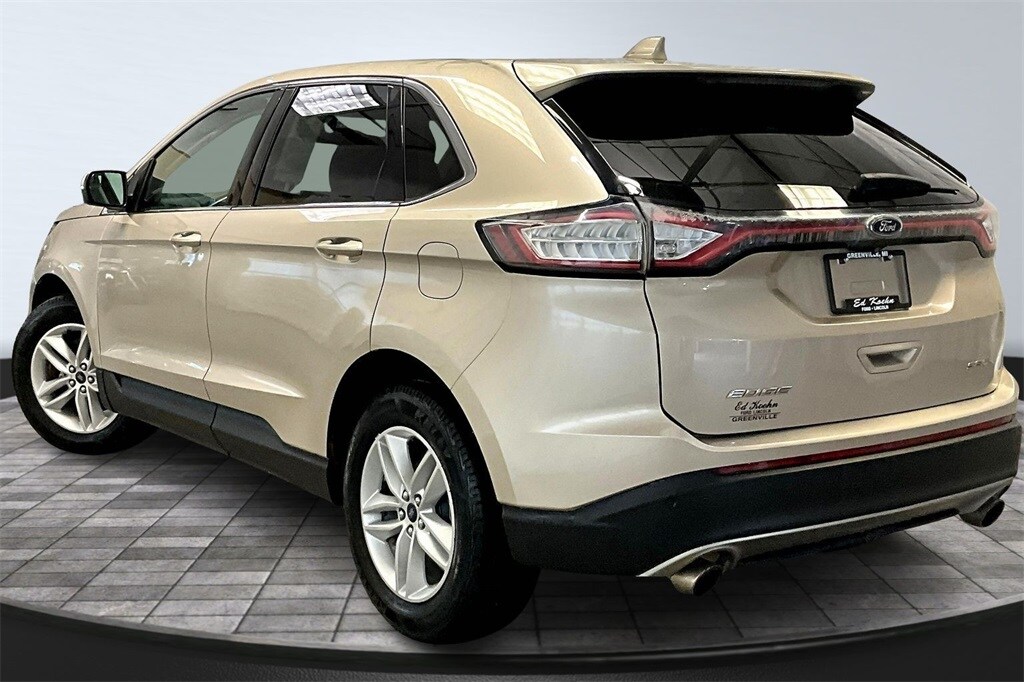 2018 Ford Edge SEL photo 4