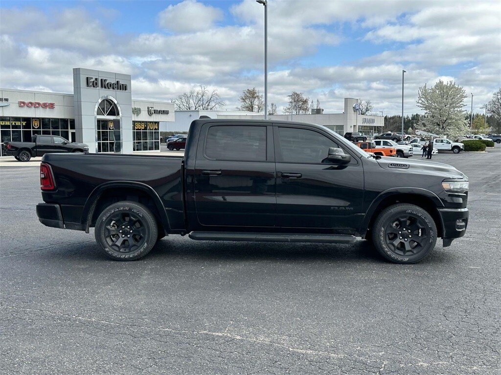 2025 Ram 1500 Big Horn Lone Star photo 2