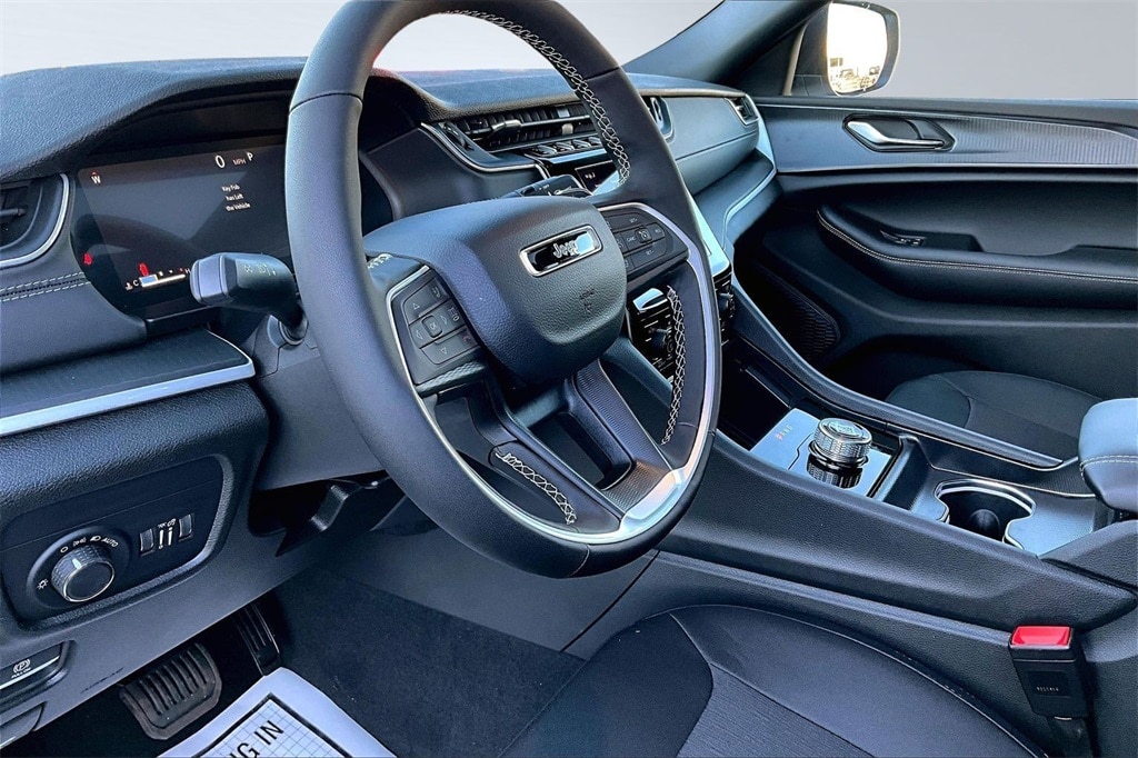 2025 Jeep Grand Cherokee L Laredo - Photo 7