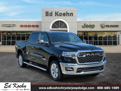 2025 Ram 1500 BIG HORN CREW CAB 4X4 5'7 BOX Pickup