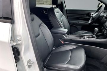 2026 Jeep Compass Limited - Photo 8