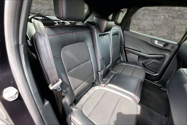 2026 Ford Escape ST-Line Select - Photo 10