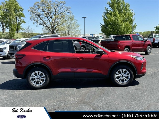 Used 2025 Ford Escape Active with VIN 1FMCU9GNXSUA69857 for sale in Greenville, MI