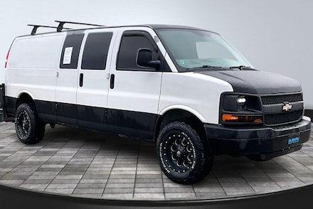 2008 Chevrolet Express Van G2500HD Work Van Cargo Van