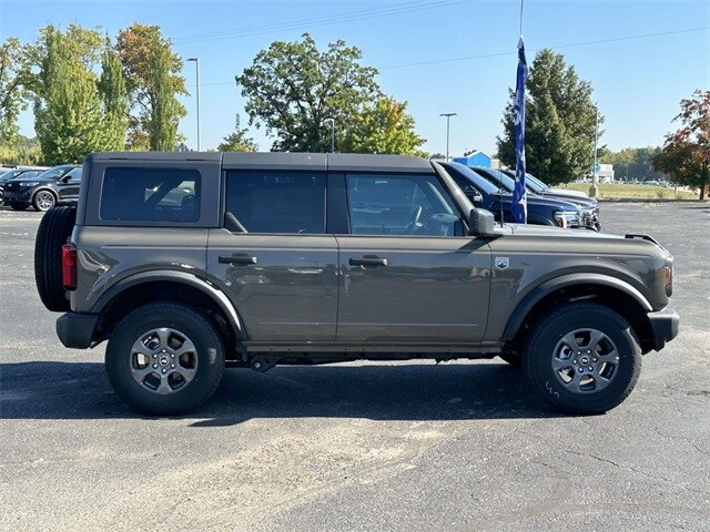 2025 Ford Bronco Big Bend photo 2