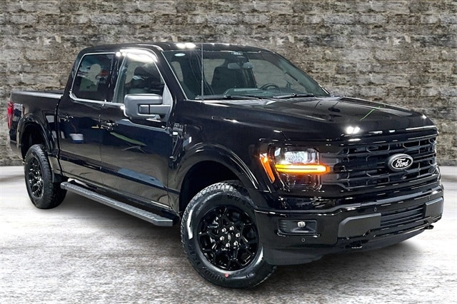2025 Ford F-150 XLT's photo