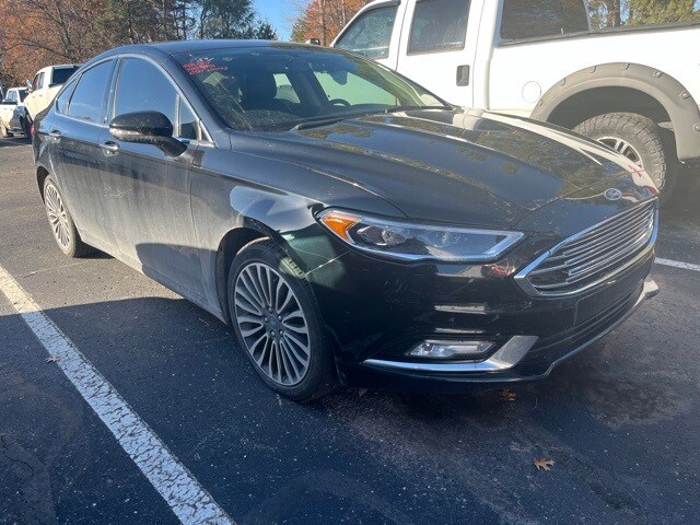 2018 Ford Fusion Titanium photo 2