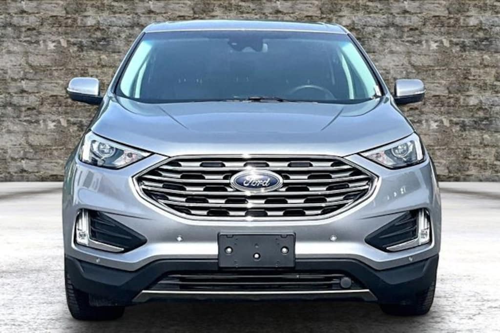 Used 2022 Ford Edge Titanium SUV