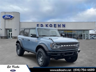 2025 Ford Bronco Badlands SUV