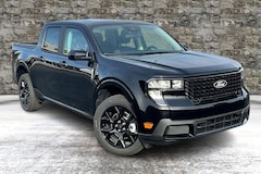 2025 Ford Maverick XLT Truck