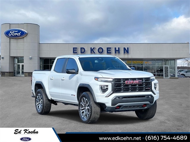 2023 GMC Canyon AT4's photo