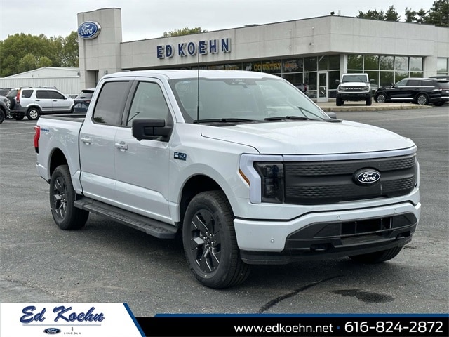 2025 Ford F-150 Lightning Flash's photo