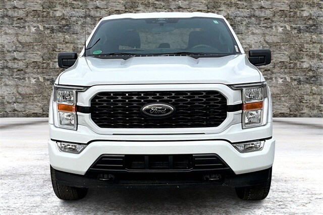 2022 Ford F-150 XL photo 2