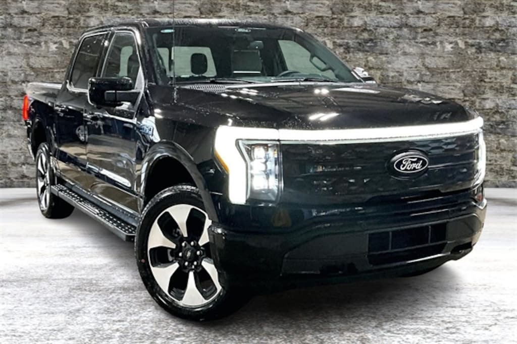 New 2025 Ford F-150 Lightning Platinum Truck