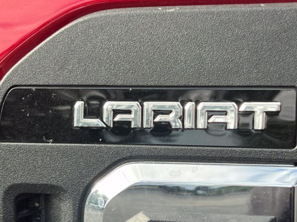 New 2026 Ford F-250SD Lariat Truck