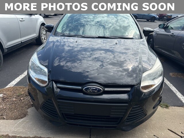 2014 Ford Focus SE photo 2