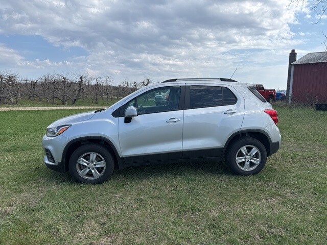 2022 Chevrolet Trax LT photo 4