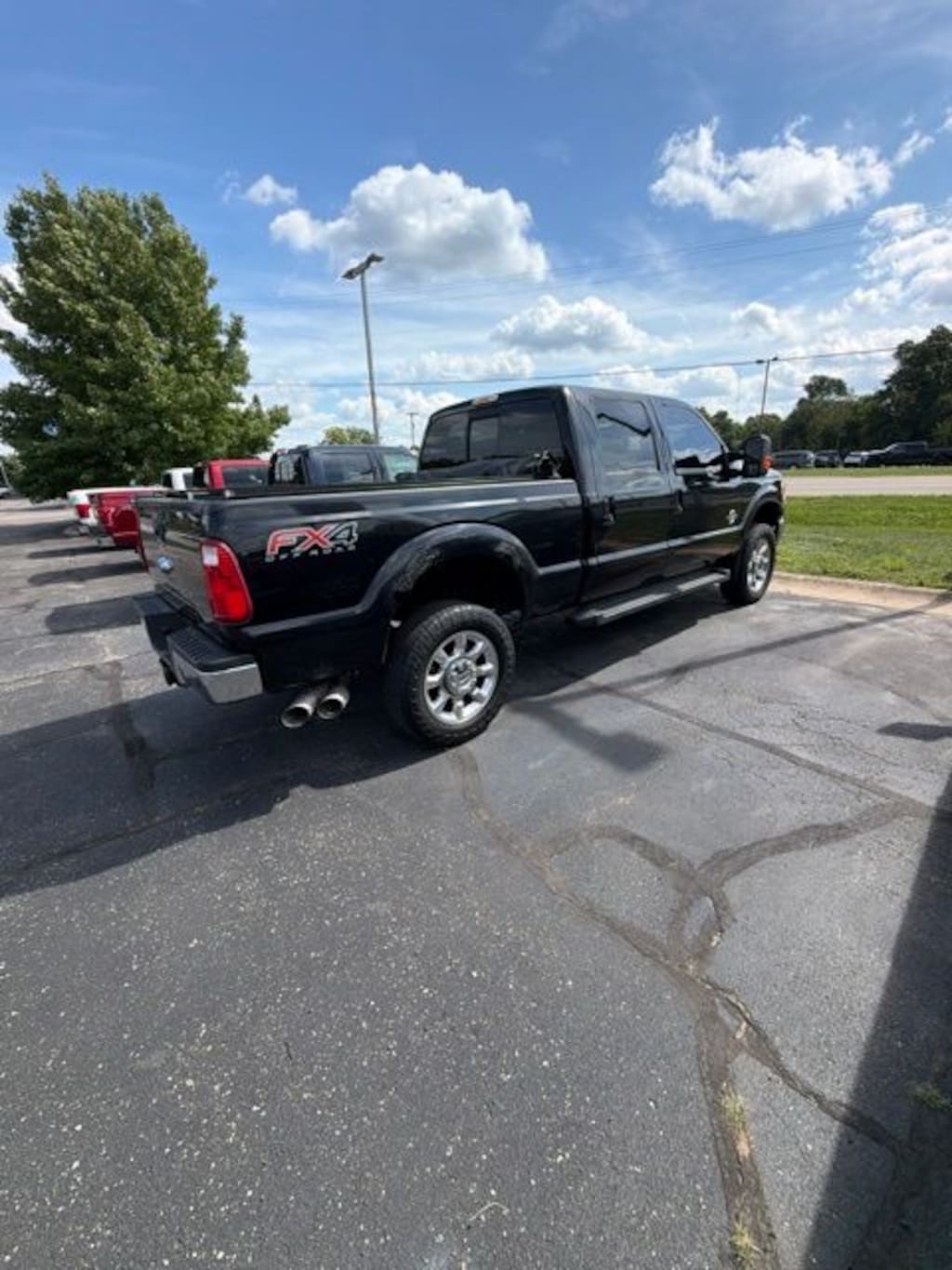 Used 2016 Ford F-250SD Lariat Truck