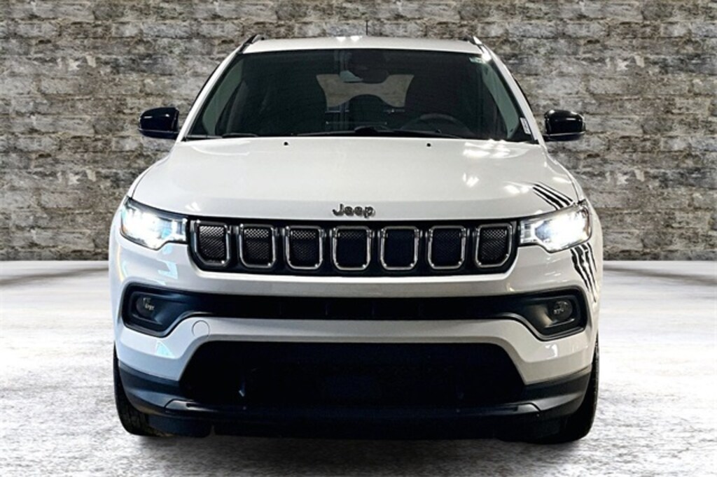 Used 2022 Jeep Compass Latitude SUV