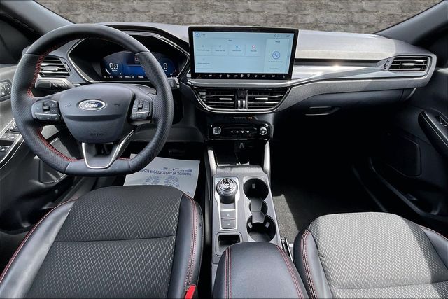2026 Ford Escape ST-Line Select - Photo 5