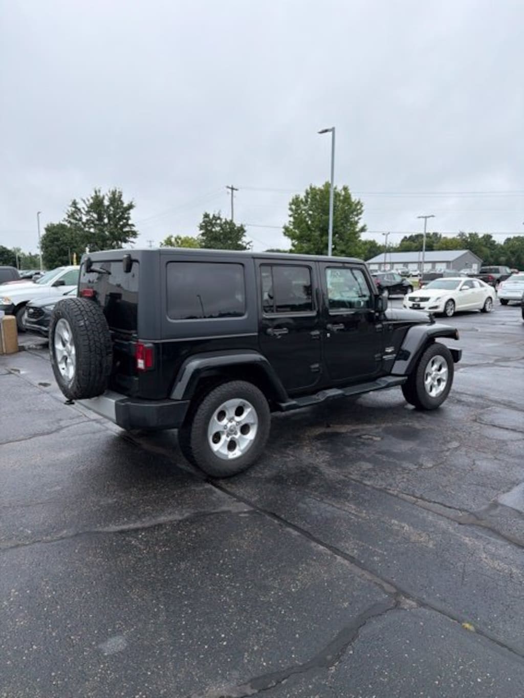 Used 2015 Jeep Wrangler Unlimited Sahara SUV