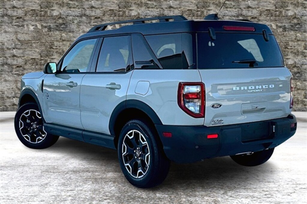 New 2025 Ford Bronco Sport Outer Banks SUV