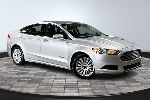 2013 Ford Fusion SE Hybrid
