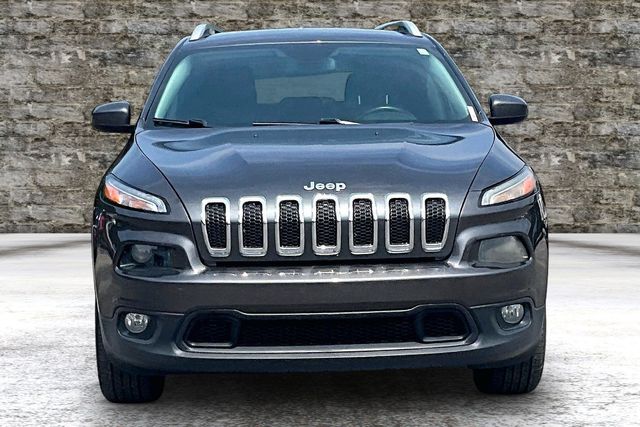Used 2014 Jeep Cherokee Latitude with VIN 1C4PJMCB0EW142465 for sale in Greenville, MI