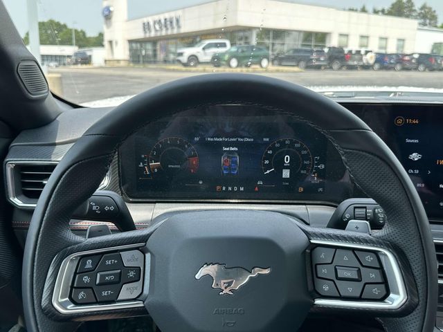 2025 Ford Mustang GT Premium Fastback - Photo 15