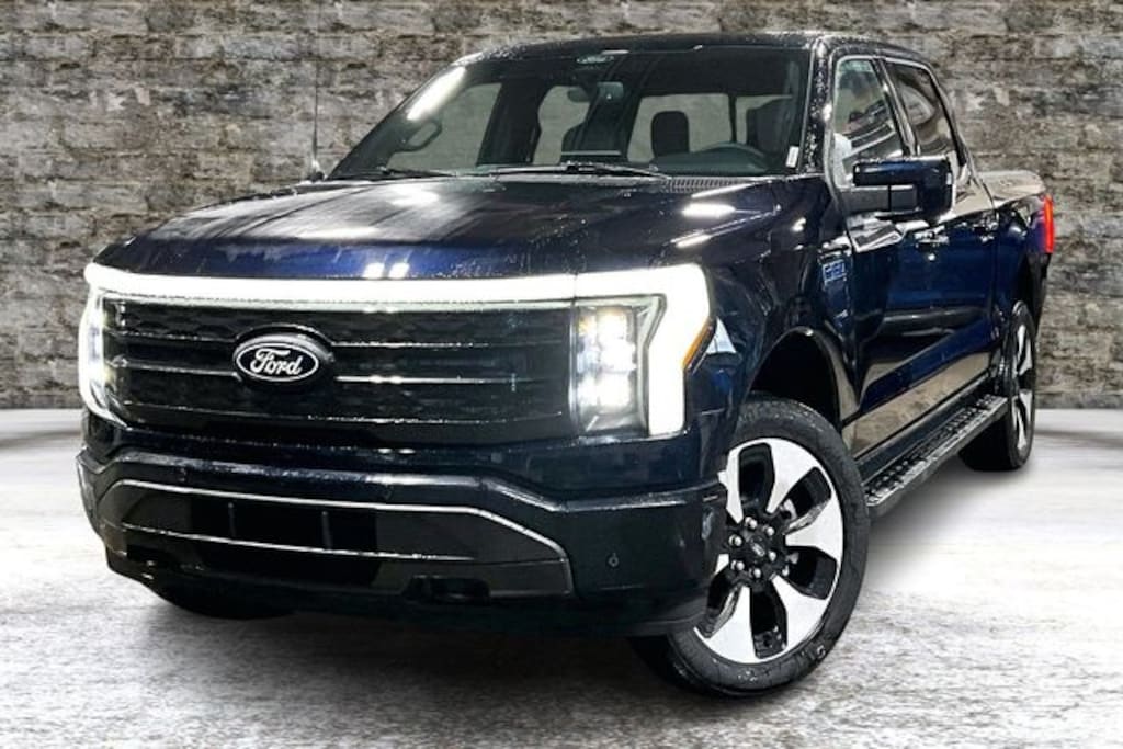 New 2025 Ford F-150 Lightning Platinum Truck