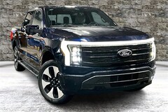 2025 Ford F-150 Lightning Platinum Truck