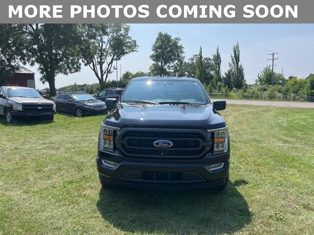 2023 Ford F-150 XLT photo 3
