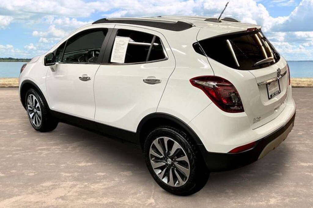 Used 2022 Buick Encore Preferred SUV