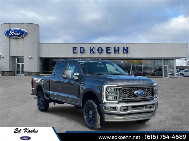 2026 Ford F-350 Super Duty XL's photo