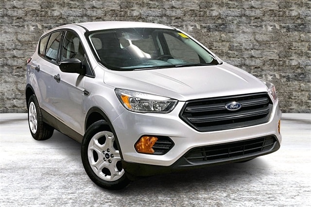 2017 Ford Escape S's photo