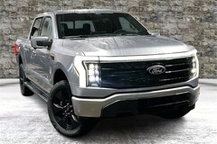 2025 Ford F-150 Lightning Platinum Truck