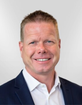 Staff member Brian Houtsma from ID_4739b94ba160