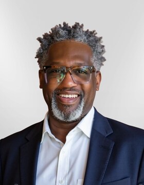 Staff member Mike Ruff from ID_f2bb23562de7