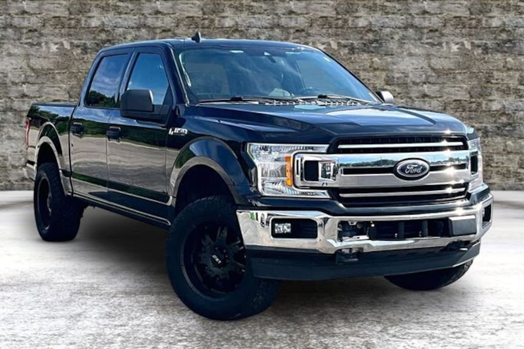 Used 2019 Ford F-150 XLT Truck