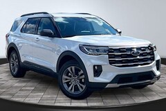 2026 Ford Explorer Active SUV
