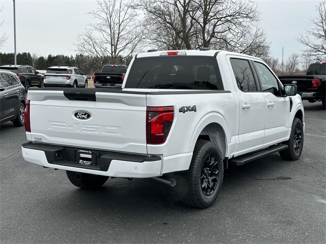 2025 Ford F-150 XLT photo 3